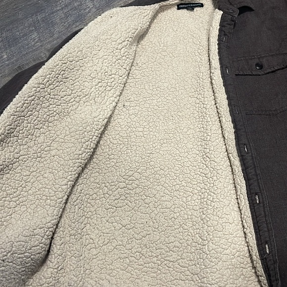 Warm casual button down shirt for men - Picture 4 of 5